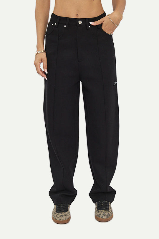 מכנסיים ארוכים בגזרה רחבה בצבע שחור