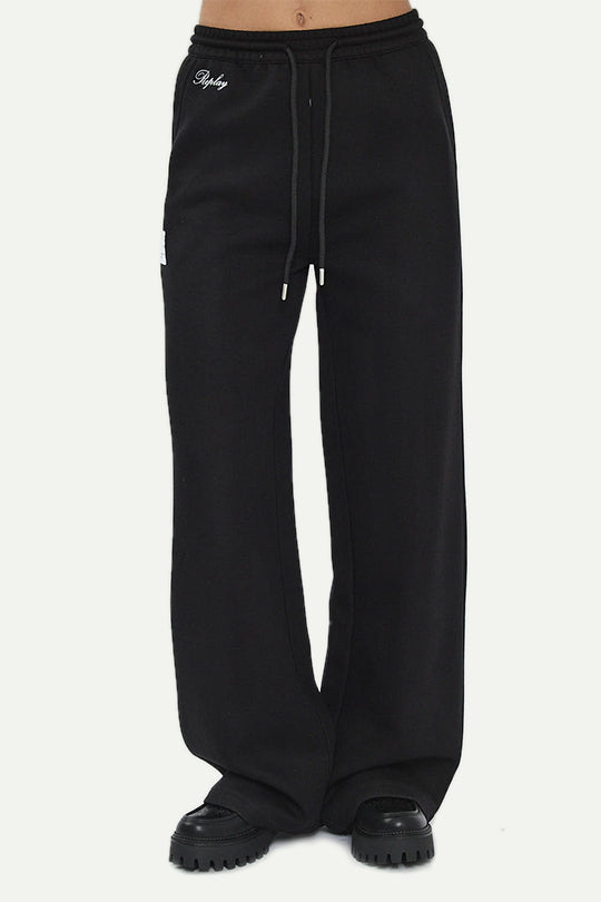 מכנסי טרנינג INTERLOCK LONG PANTS בצבע שחור