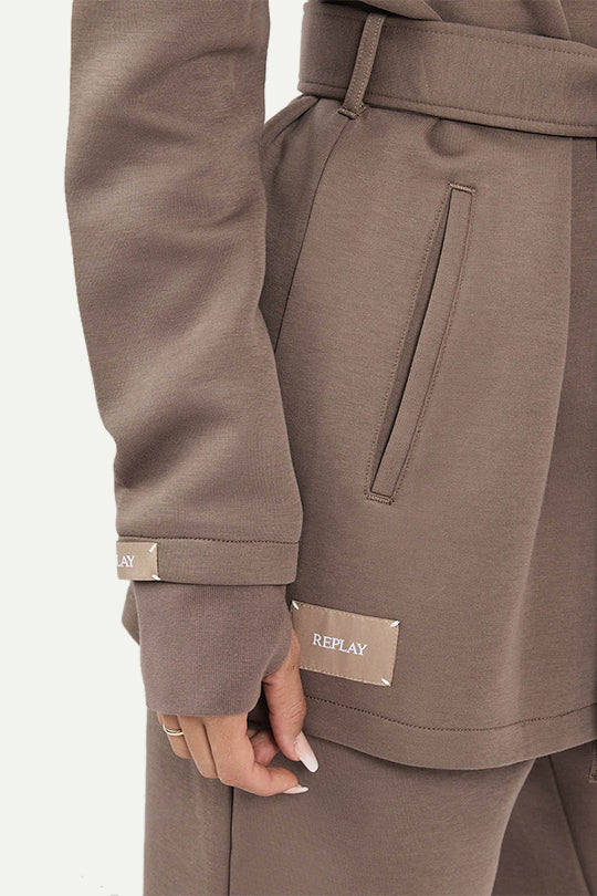 בלייזר W INTERLOCK JKT בצבע חום