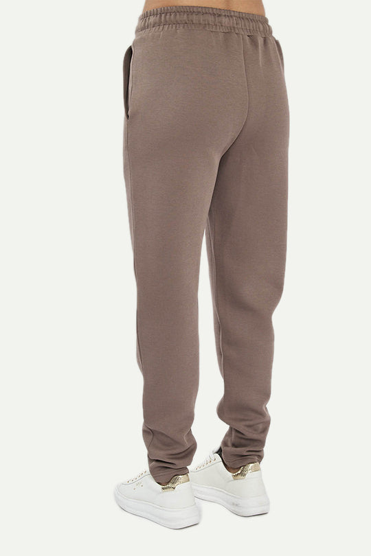 מכנסי טרנינג ארוכים W INTERLOCK בצבע חום