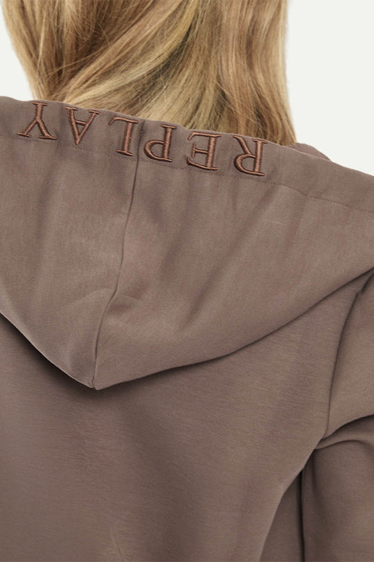 קפוצ’ון W INTERLOCK בצבע חום