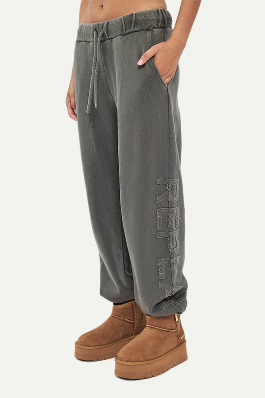 מכנסי טרנינג ארוכים בצבע אפור