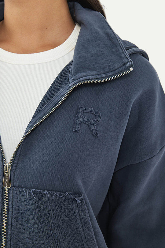 קפוצ'ון עם רוכסן בצבע כחול