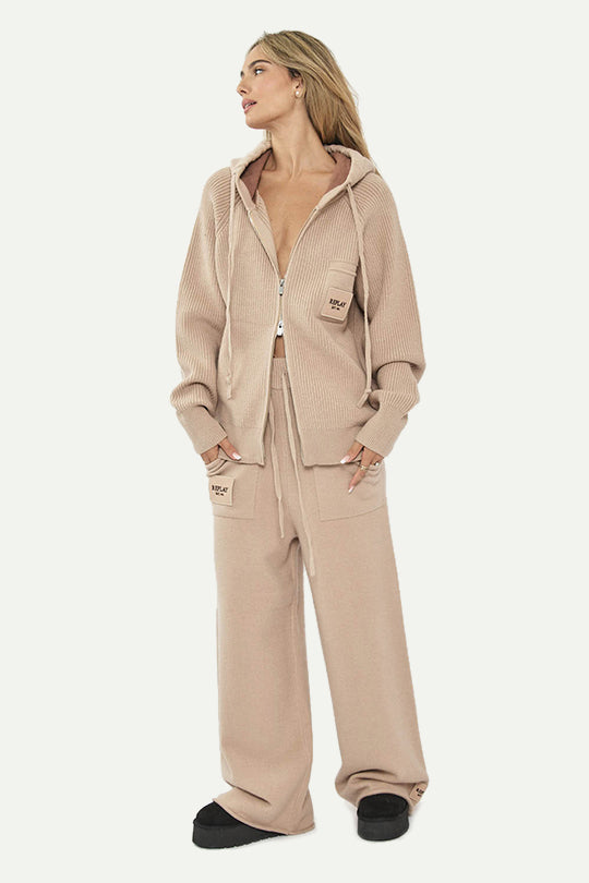 מכנסי סריג ארוכים בצבע בז'