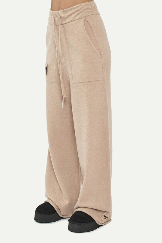 מכנסי סריג ארוכים בצבע בז'