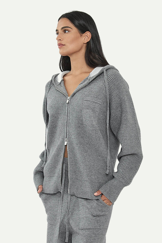 קפוצ'ון סריג עם רוכסן בצבע אפור