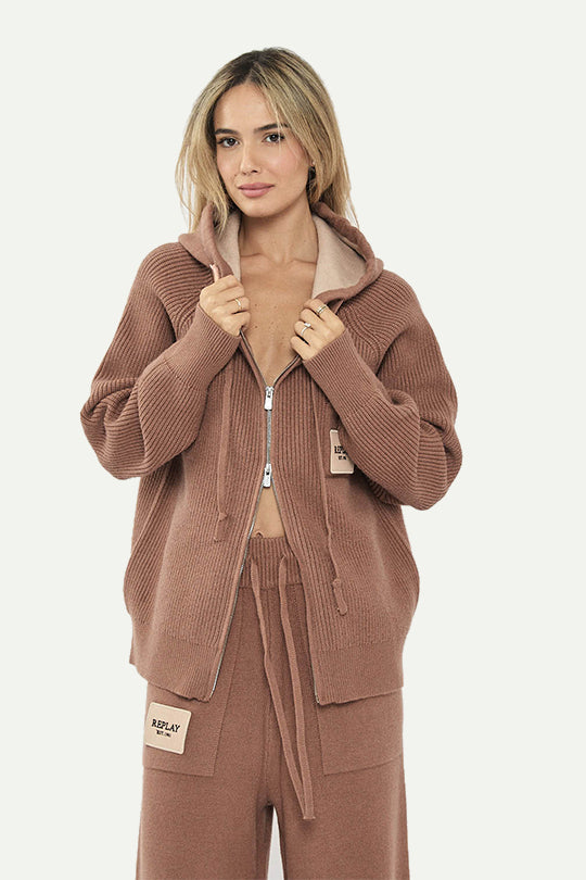 קפוצ'ון סריג עם רוכסן בצבע חום