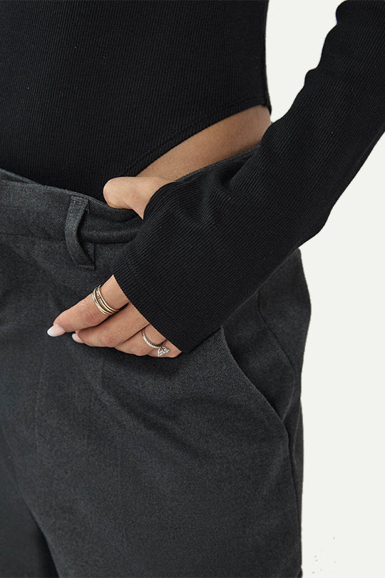 בגד גוף ריב ארוך בצבע שחור