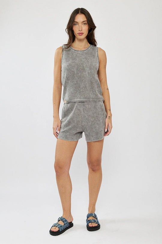 גופיית טנק לנשים בצבע אפור