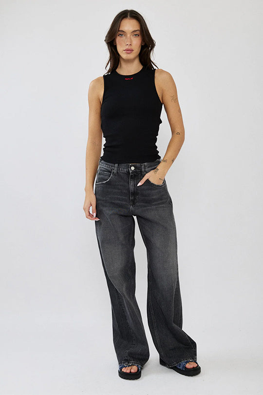 טופ ריב לנשים בצבע שחור