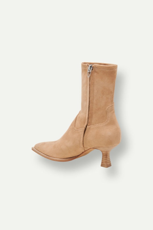 ARYA CAMEL STELLA SUEDE