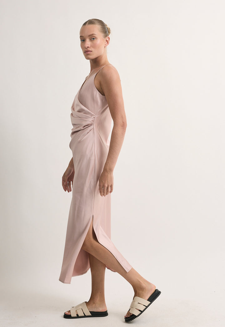 שמלת מידי בצבע ורוד