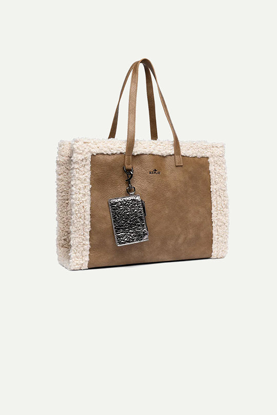 תיק צד לנשים בצבע חום עם עיטורי פרווה