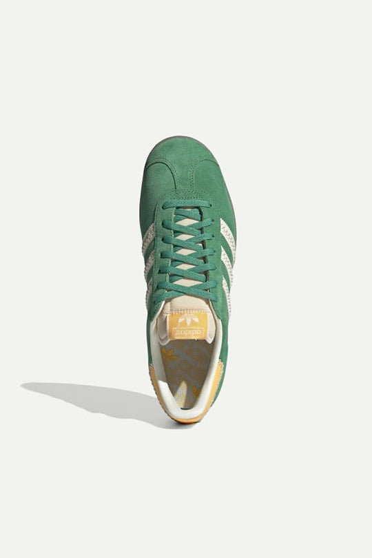 נעלי סניקרס Gazelle בצבע ירוק
