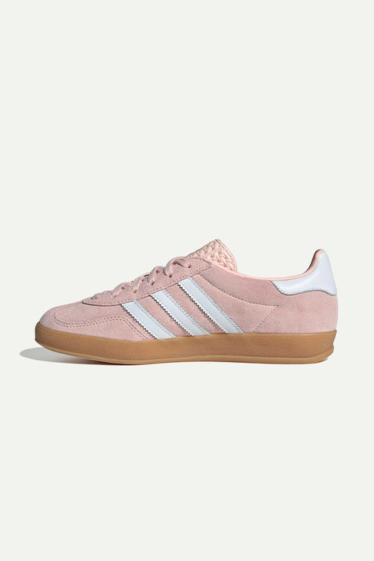 סניקרס GAZELLE INDOOR בצבע ורוד