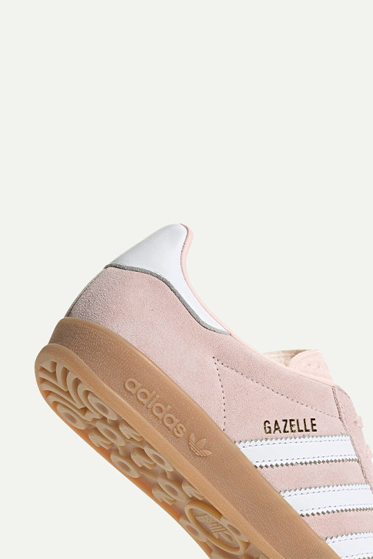 סניקרס GAZELLE INDOOR בצבע ורוד
