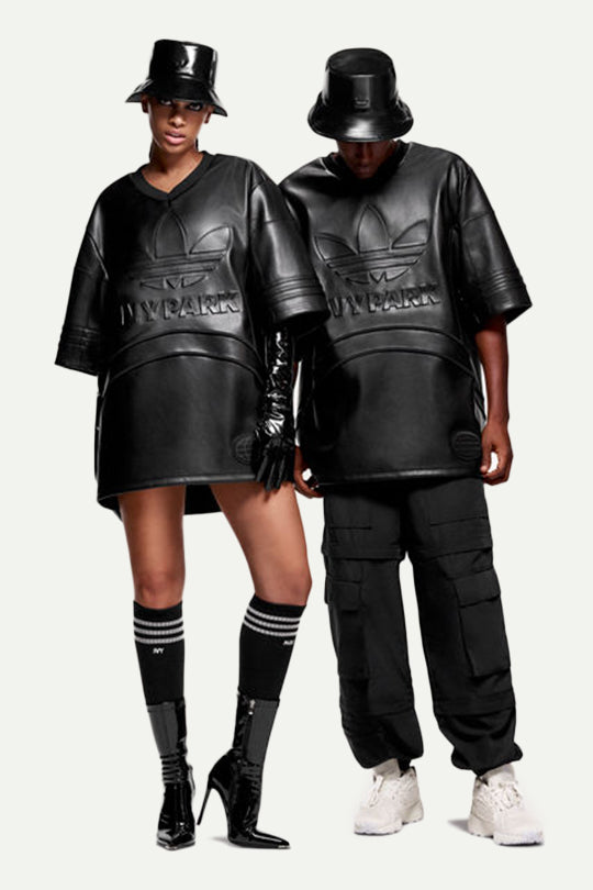 כובע Rv L Bucket בצבע שחור