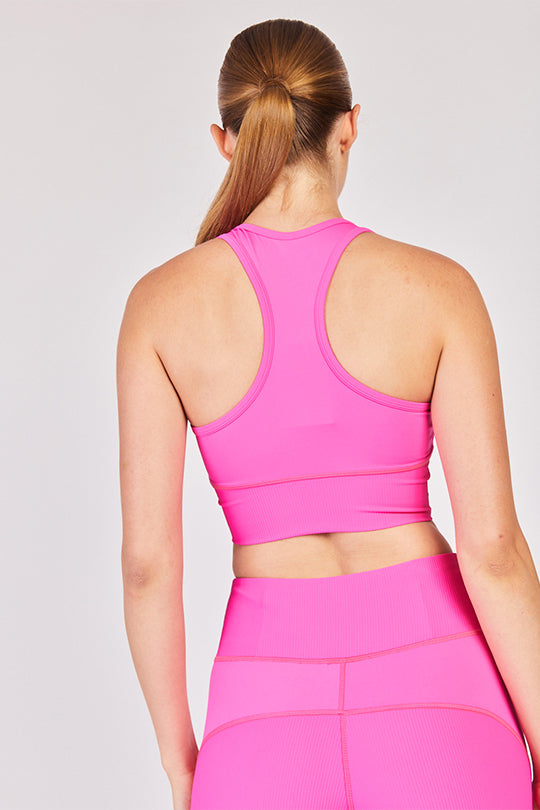 חזיית ספורט Racerback בצבע ורוד