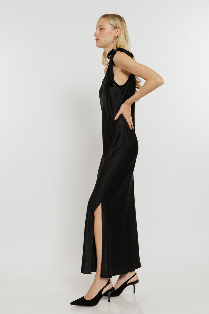 שמלת וואן שולדר Limai בצבע שחור