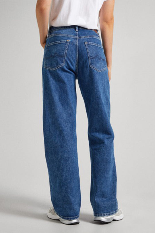 ג'ינס Loose בצבע כחול