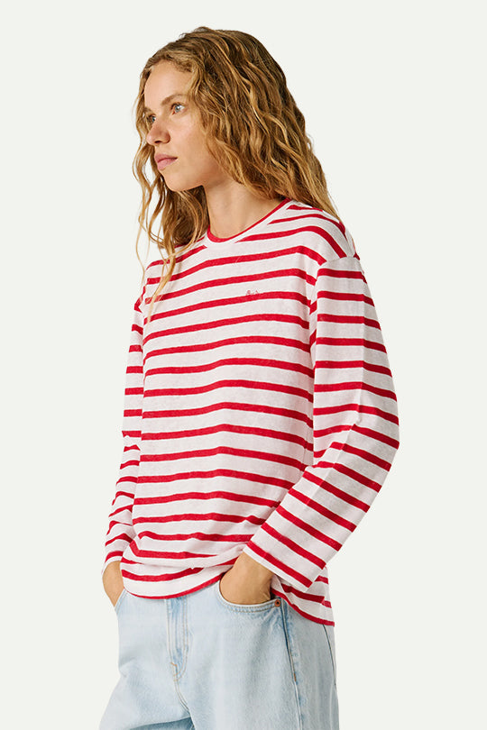 טי-שירט בצבע לבן עם פסים אדומים