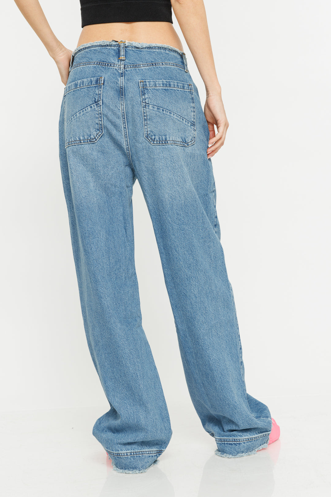 ג'ינס Mid Wide Leg בצבע כחול