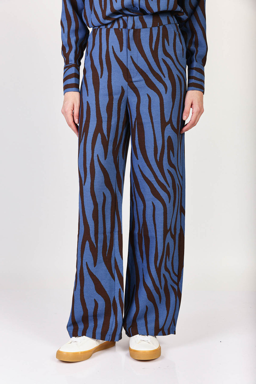 מכנסיים רחבים Simone בצבע כחול/חום