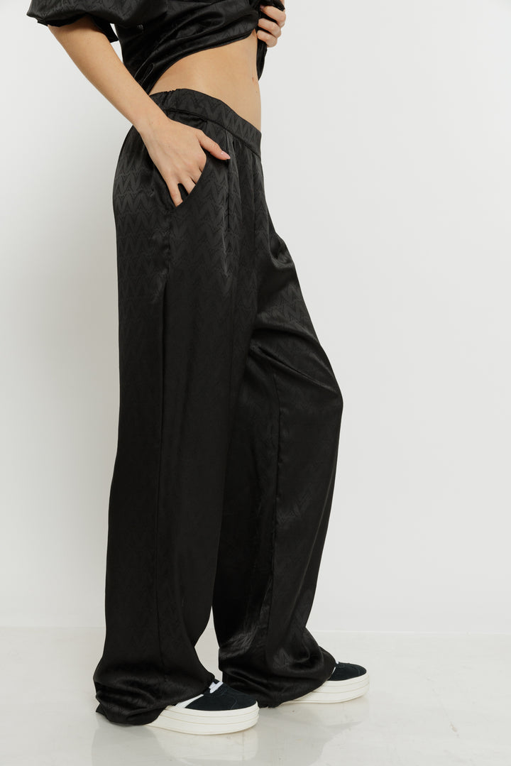 מכנסיים רחבים Ada בצבע שחור