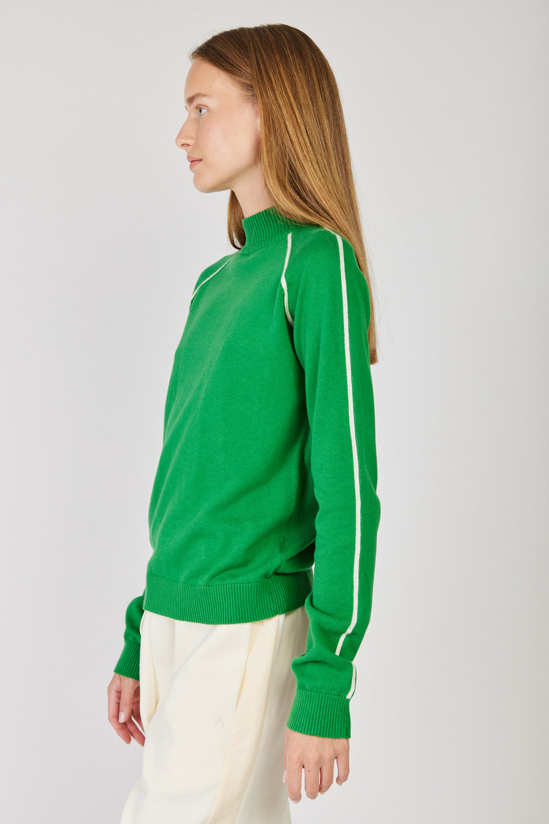 סוודר Lax בצבע ירוק