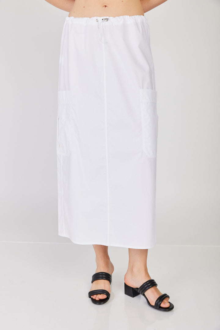 חצאית בריטאני בצבע לבן