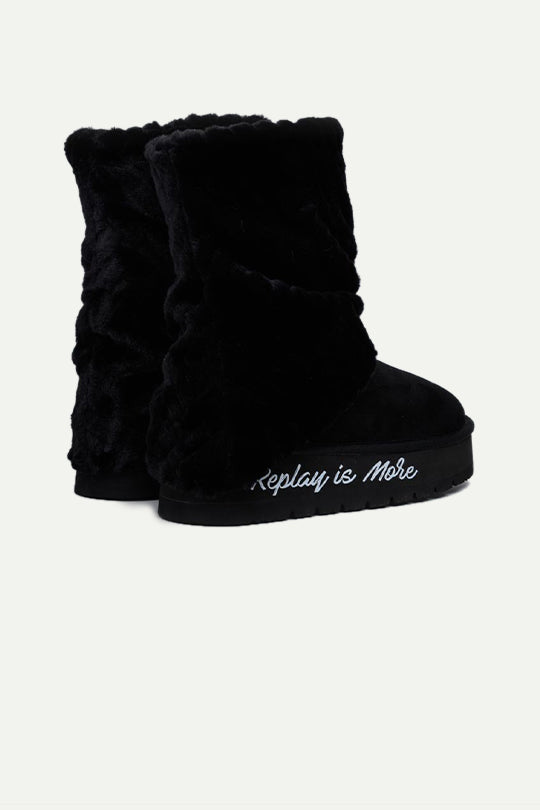 מגפיים CHIC HAIR בצבע שחור