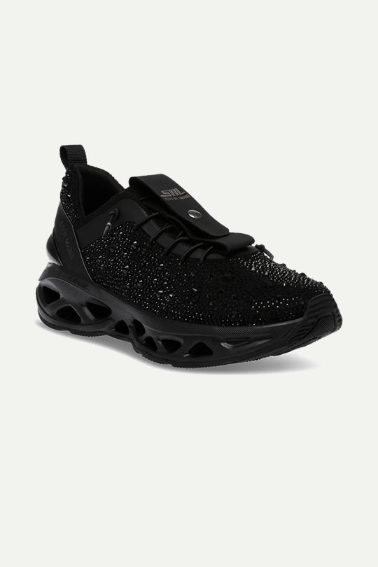 נעלי סניקרס SURGE2-R בצבע שחור