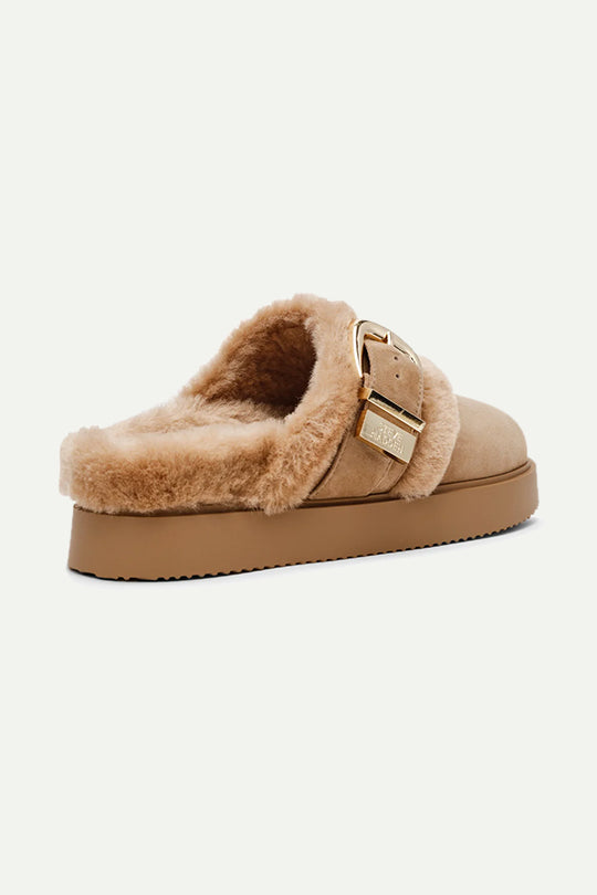 כפכפי COZY-UP בצבע חום