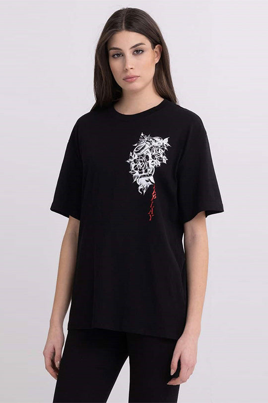 טי שירט קצרה עם הדפס נשים