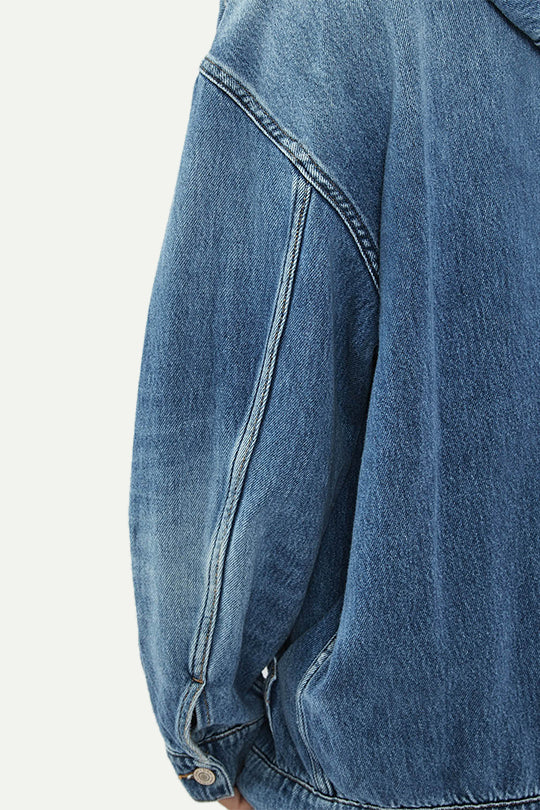 ג׳קט ג׳ינס לנשים עם רוכסן וקפוצ׳ון