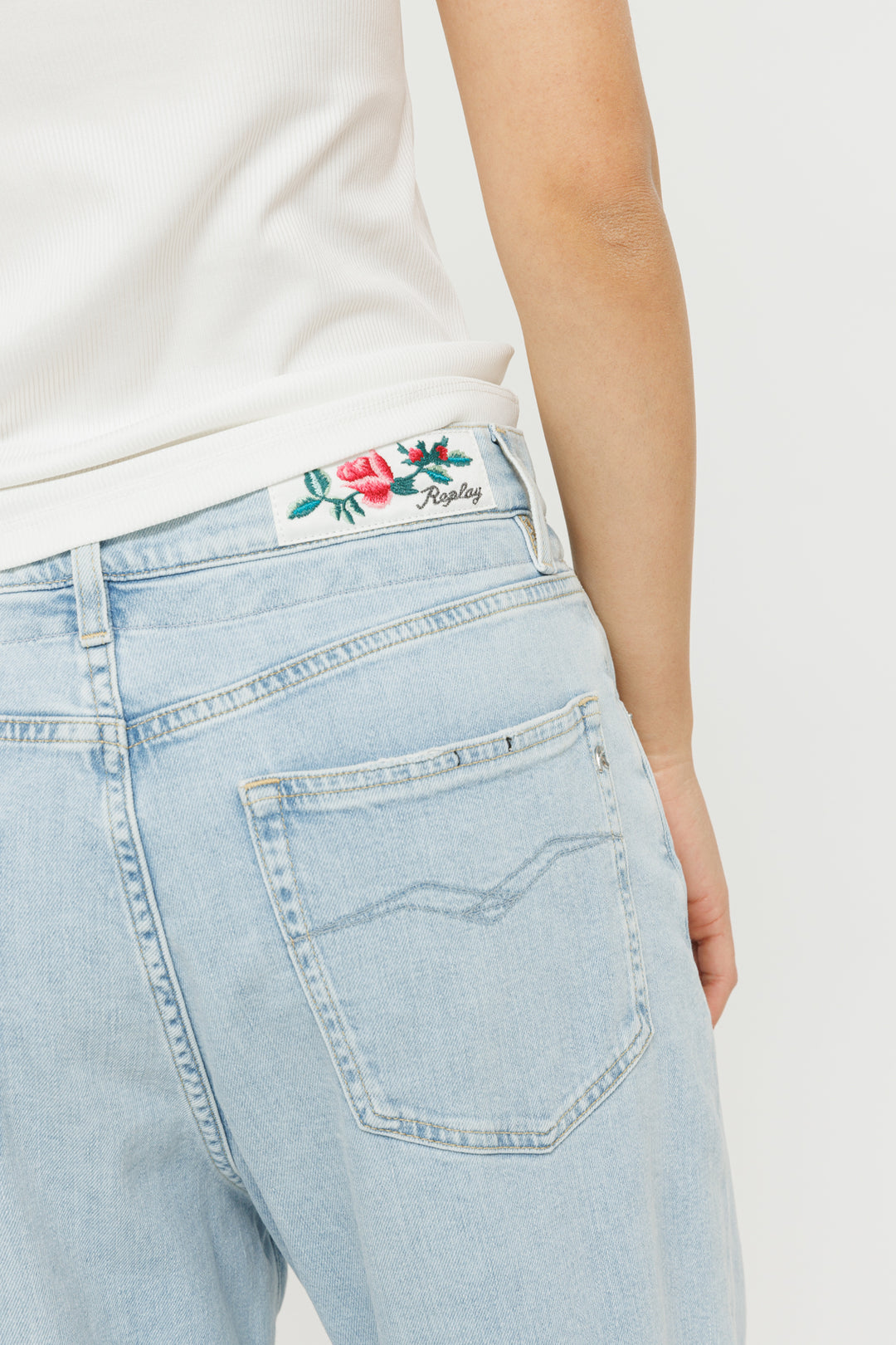 ג'ינס Edict wide leg בצבע תכלת