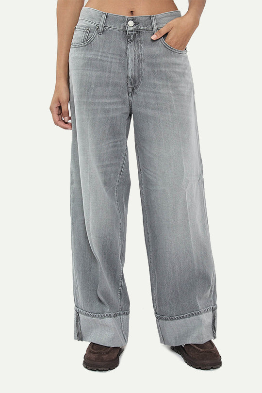 ג׳ינס NALAJA בגזרה רחבה