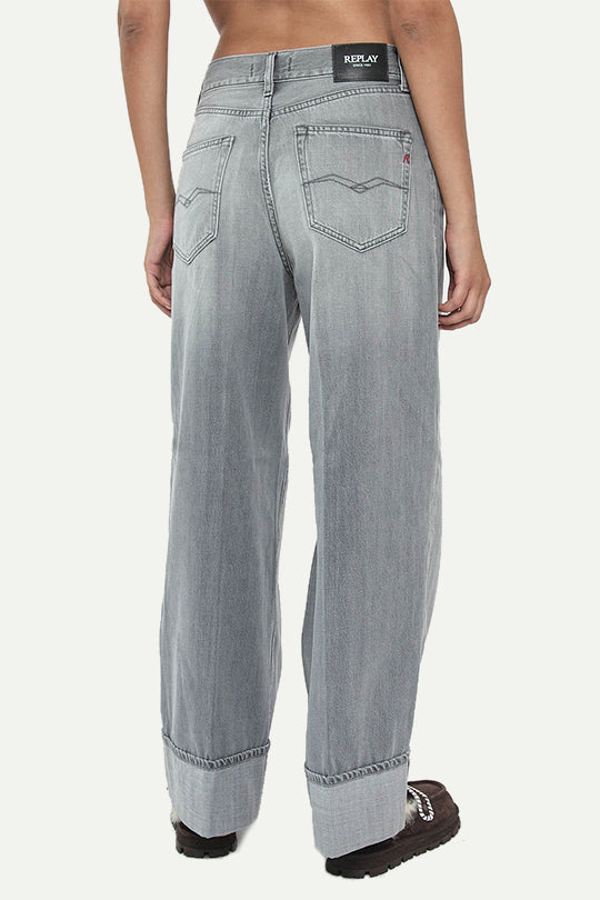 ג׳ינס NALAJA בגזרה רחבה