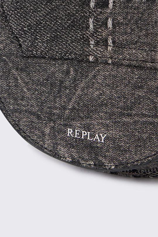 תיק יד לנשים לוגו קדמי מתכתי