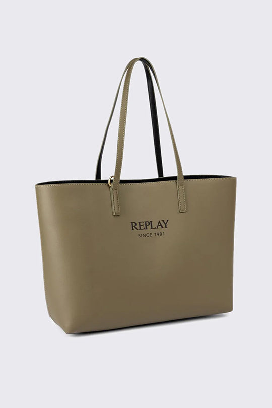 תיק לנשים עם לוגו