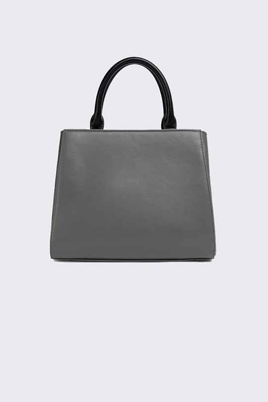 תיק יד לנשים בצבע אפור עם כיסים קדמיים בשילוב שחור