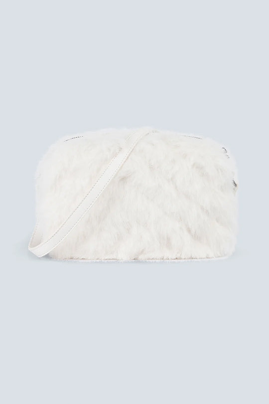 תיק פרווה לבן לנשים