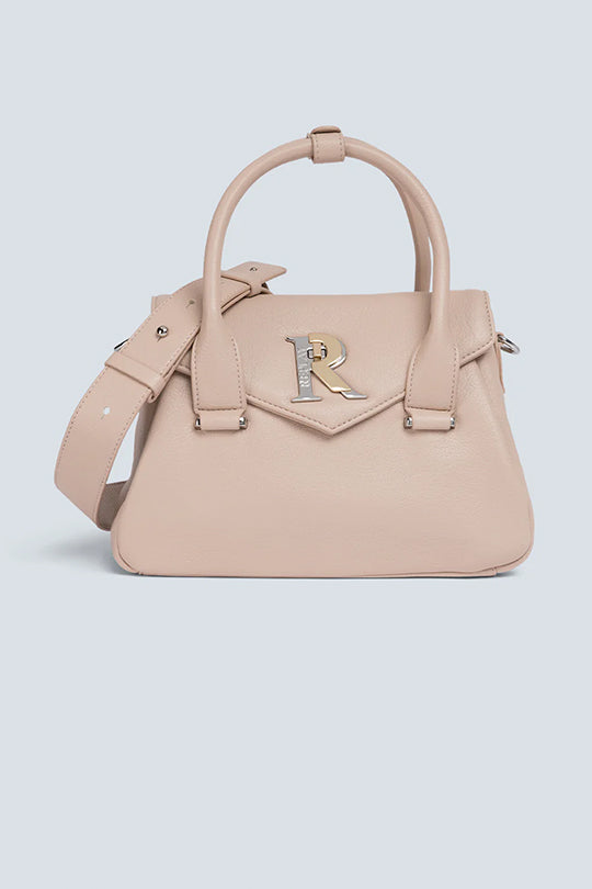 תיק יד לנשים בצבע בז׳ עם לוגו R מתכתי