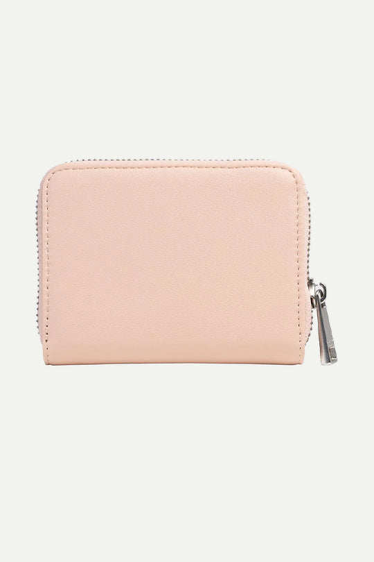 ארנק קטן לנשים בצבע פיץ' בהיר עם סגירת רוכסן