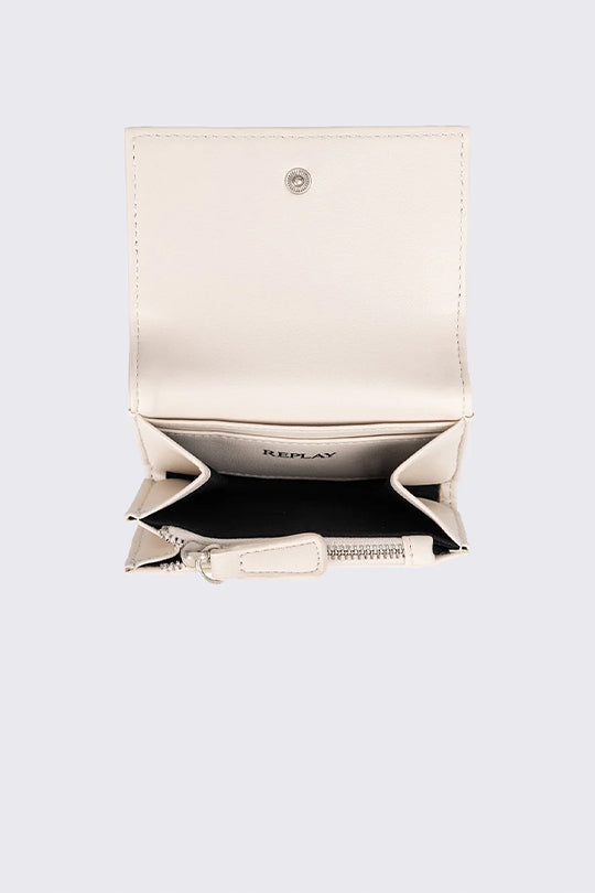 ארנק קומפקטי לנשים בגוון לבן