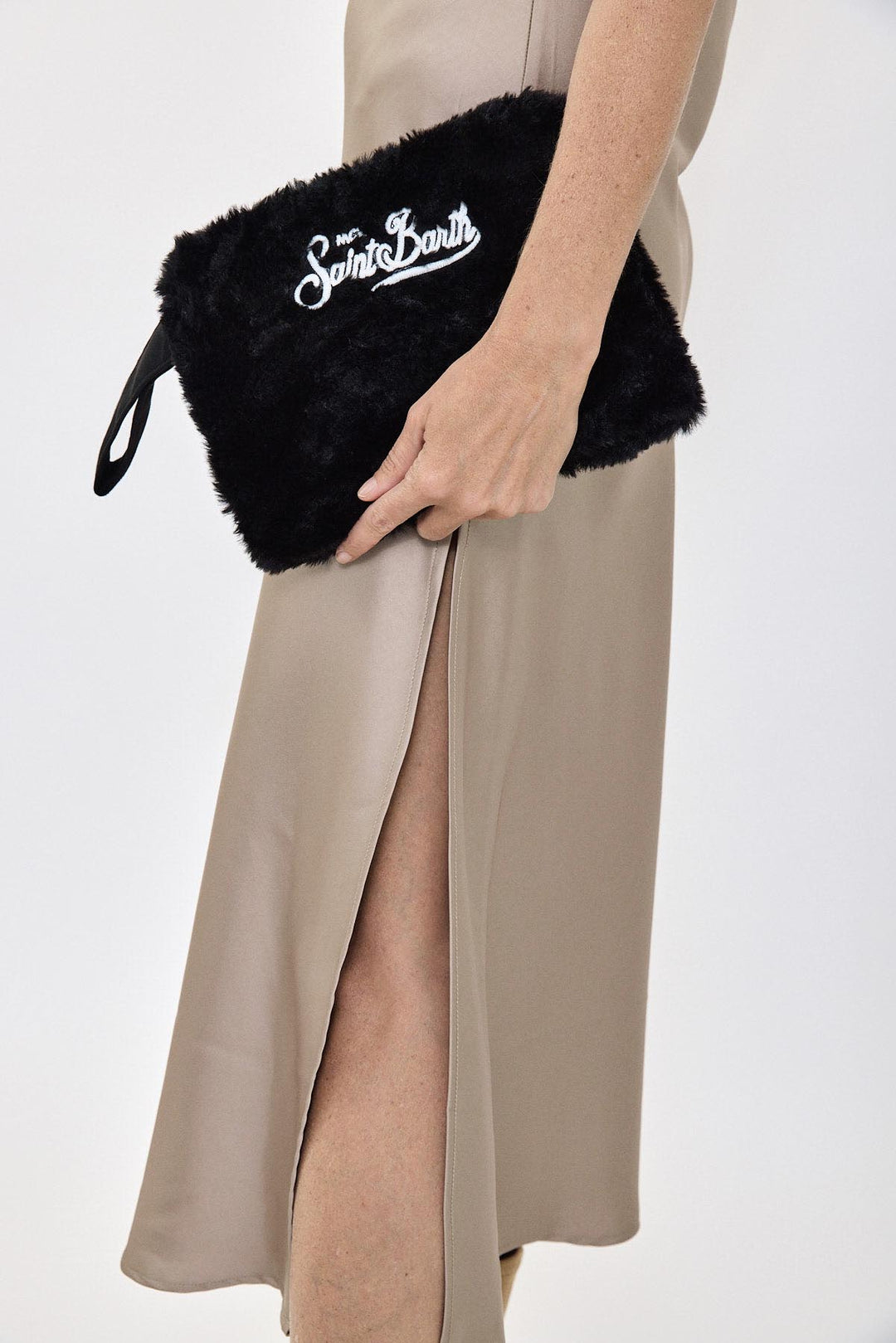 תיק PAREASY בצבע שחור