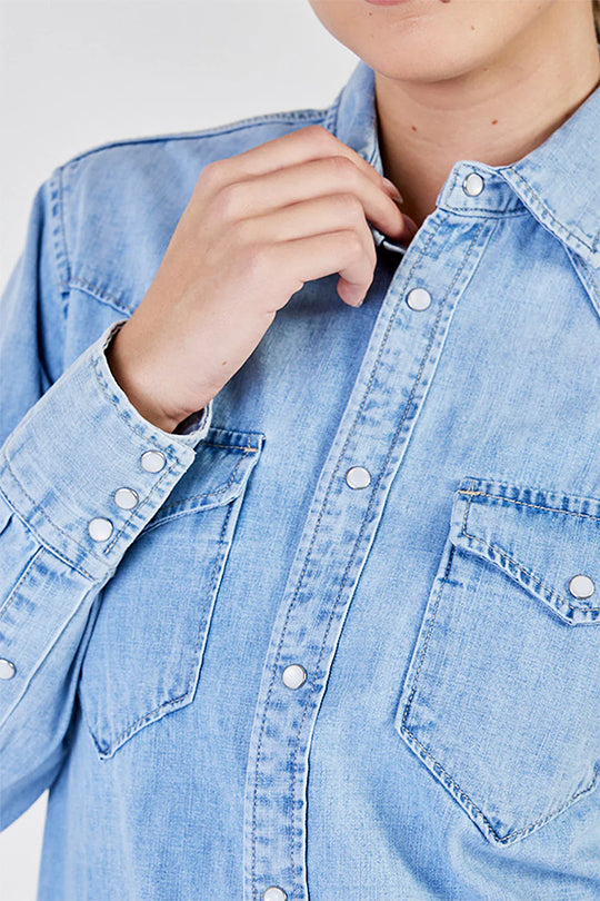 חולצת ג'ינס מכופתרת Kim נשים