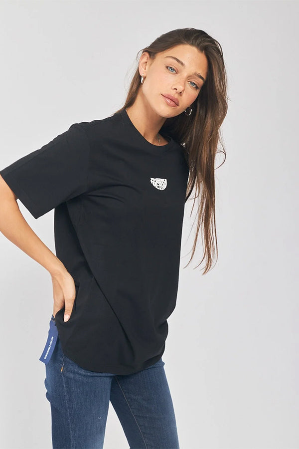 טי שירט קצרה עם הדפס נשים