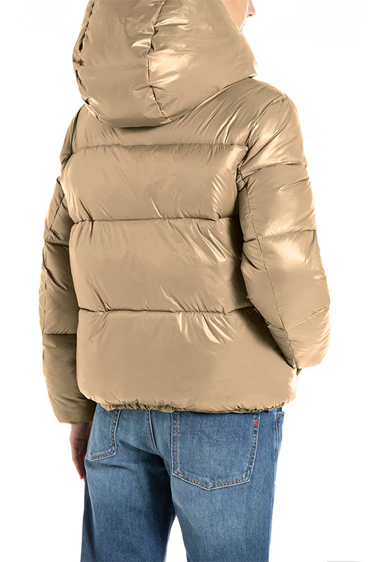 מעיל פוך קצר לנשים בצבע בז׳ בהיר עם כובע