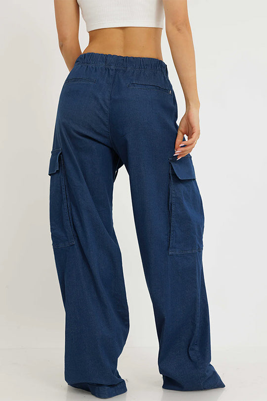 מכנסי ג'ינס רחבים לנשים בצבע כחול